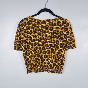 Zara trafaluc leopard print cropped tee Size Medium